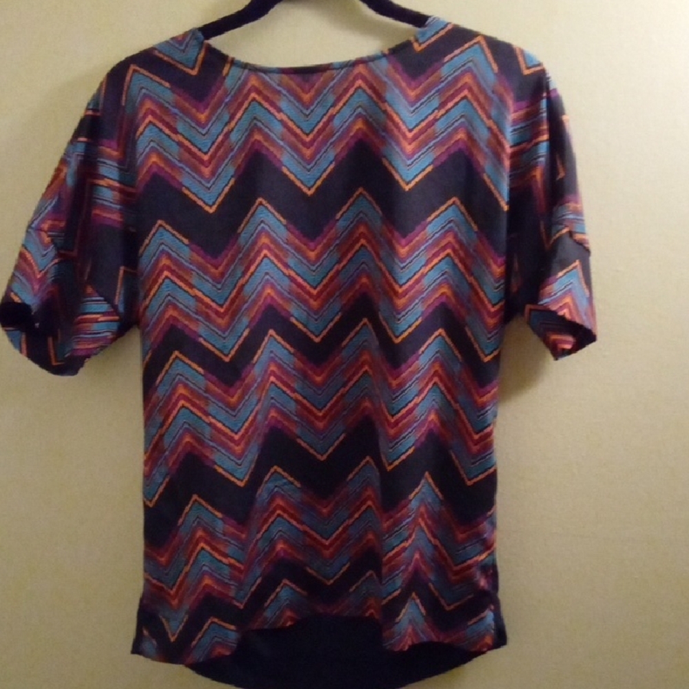 Womans S The Limited Multicolor Chevron Blouse Lightweight